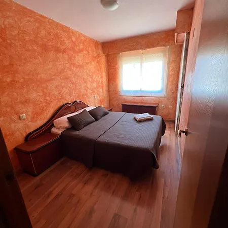 Апартаменти Apartamentoj&j Торрев'єха