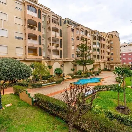 Apartamentoj&j * Torrevieja